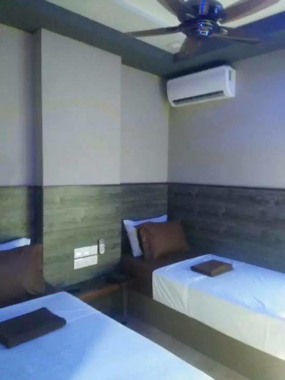 Qing Yun Resthouse -Delima Satu Hotel Kampong Serusup Ngoại thất bức ảnh