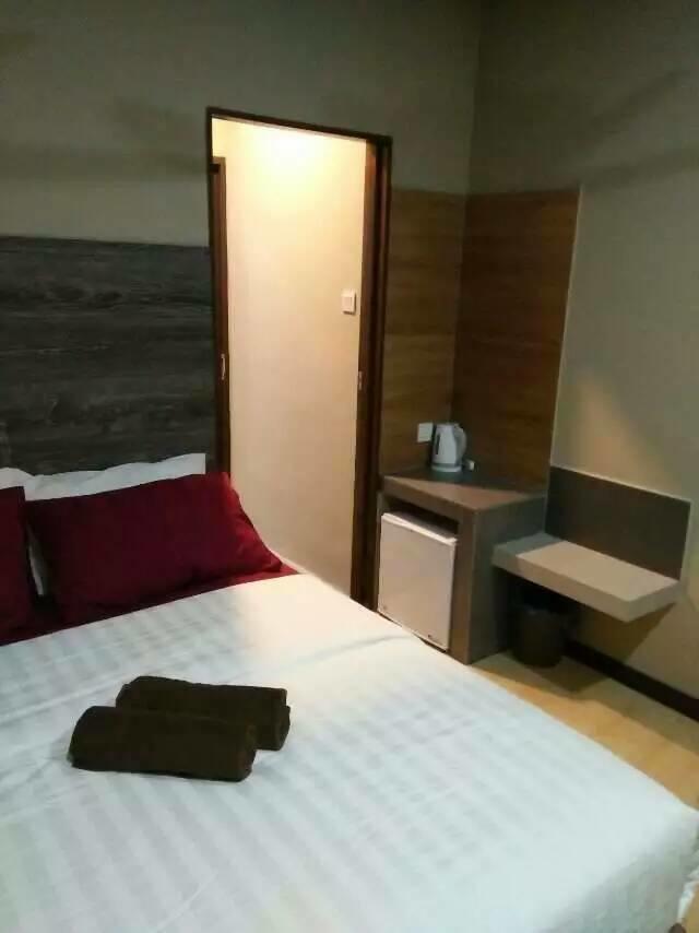 Qing Yun Resthouse -Delima Satu Hotel Kampong Serusup Phòng bức ảnh