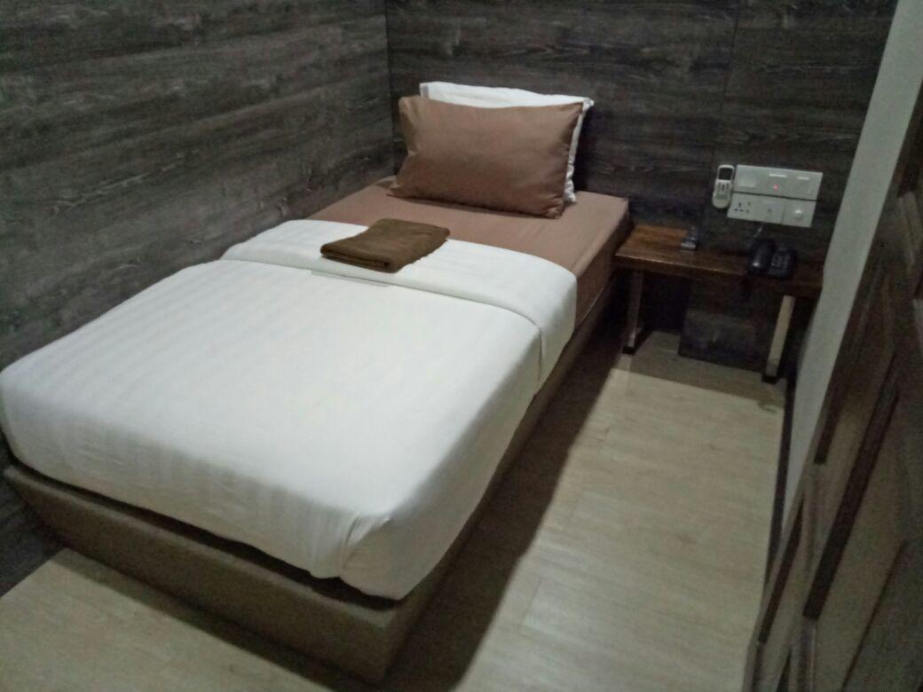 Qing Yun Resthouse -Delima Satu Hotel Kampong Serusup Ngoại thất bức ảnh