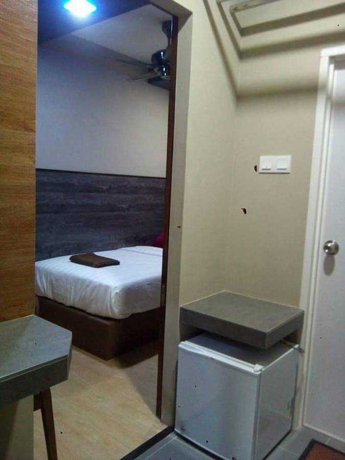Qing Yun Resthouse -Delima Satu Hotel Kampong Serusup Ngoại thất bức ảnh